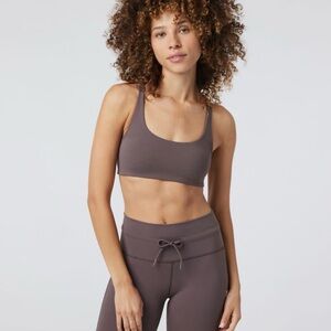 ✨BLACK FRIDAY SALE✨ Nwot Vuori Yosemite Bra